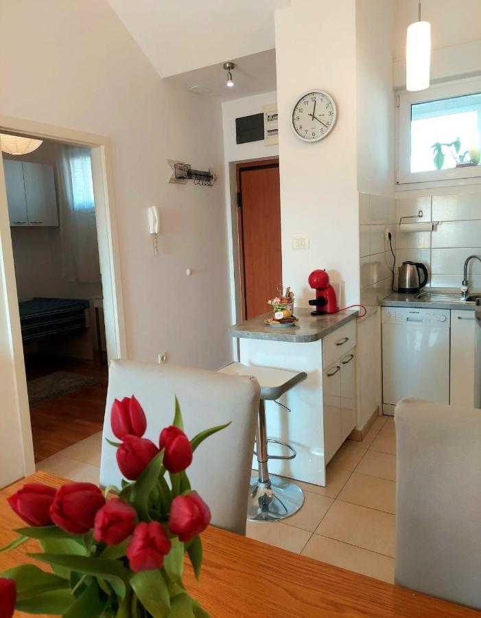 Lana Apartment Сплит Екстериор снимка